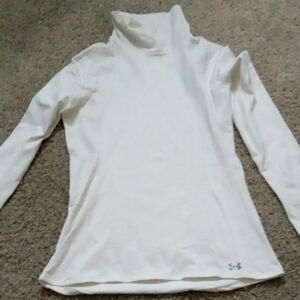 Under Armour Women's White Long Sleeve Top